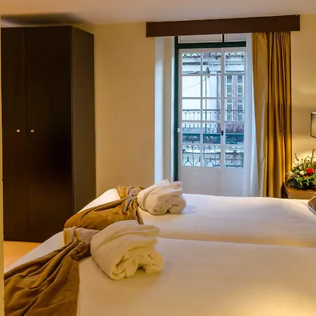 Duas Nacoes Hotel 2*