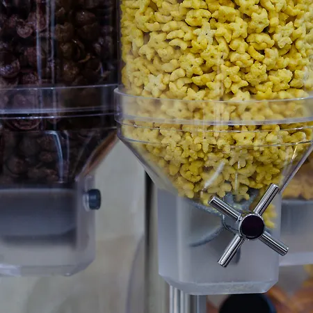 두아스 나송이스 2*