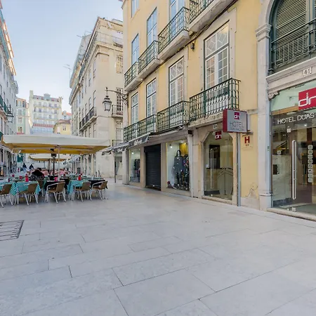 두아스 나송이스 2* 리스본