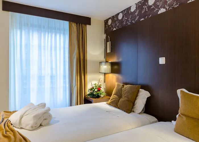 Duas Nacoes Hotel 2*